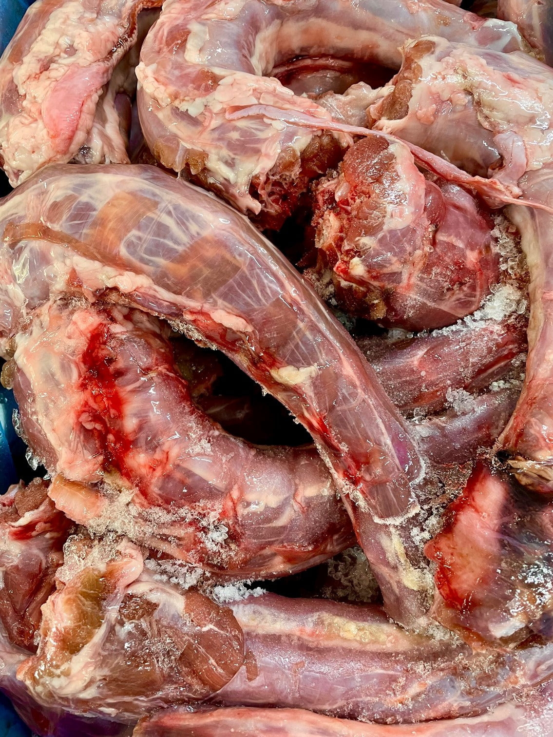 Dougie's Frozen Turkey Necks (1kg)
